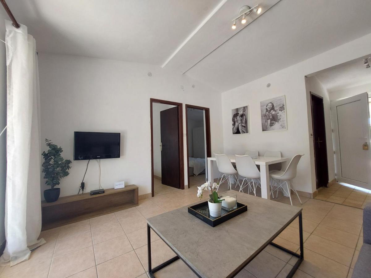 Casa Blanca, Biograd Na Moru Appartement Buitenkant foto