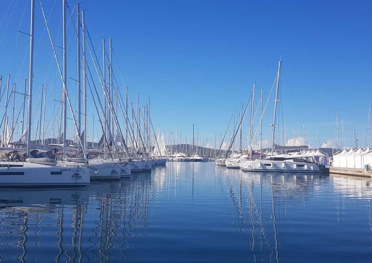 Casa Blanca, Biograd Na Moru Appartement Buitenkant foto